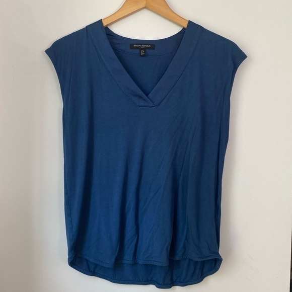 Banana Republic Blue Sleeveless Top Women’s Size Large Petite - Picture 1 of 8